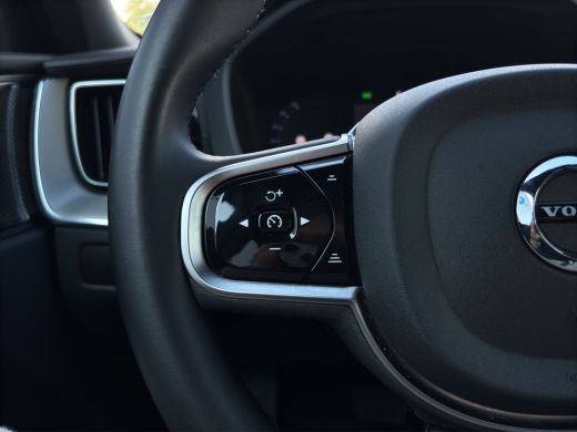 Volvo  XC60 2.0 T8 Plug-in-hybrid AWD Polestar Engineered | Pano | H&K Audio | 360 camera | 21 inch ActivLease financial lease