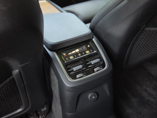 Volvo  XC90 2.0 T8 Recharge AWD Inscription | Pano | HUD | 360 Cam | Pilot Assist | Memory ActivLease financial lease