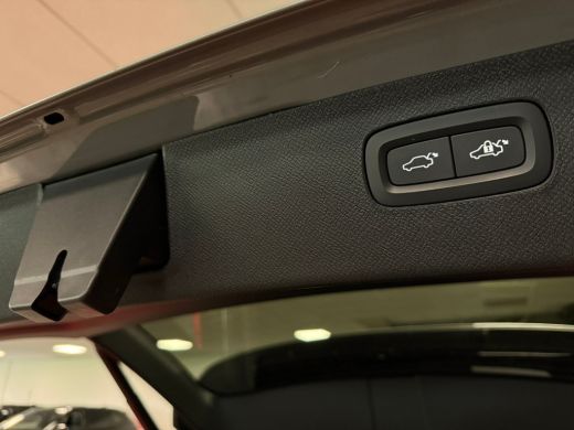 Volvo  XC90 T8 AWD Recharge Ultra Dark | Vol! | Bowers & Wilkins | Luchtvering | Stoelventilatie | Trekhaak |... ActivLease financial lease