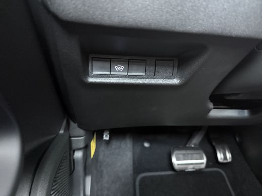 Alfa Romeo Junior 1.2 Turbo Hybrid Ibrida Ti | Achteruitrijcamera | Apple Carplay/Android Auto|telefoonintegratie p... ActivLease financial lease