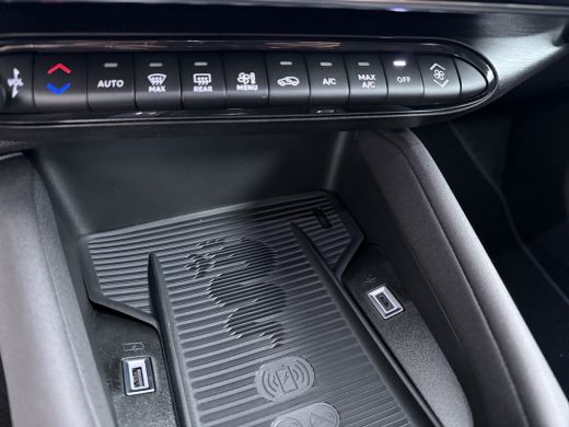 Alfa Romeo Junior 1.2 Turbo Hybrid Ibrida Ti | Achteruitrijcamera | Apple Carplay/Android Auto|telefoonintegratie p... ActivLease financial lease