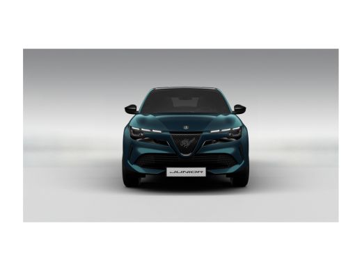 Alfa Romeo Junior Elettrica ActivLease financial lease