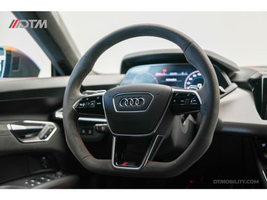 Audi e-tron GT RS 93 kWh | Carbon | Vol Opties! | Alcantara ActivLease financial lease