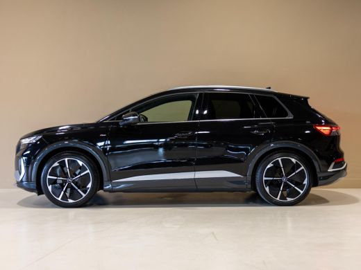 Audi Q4 e-tron 40 Launch edition S Competition 77 kWh 204pk / SoH 92,1 / Panorama dak / Sonos / Dodehoekdetectie... ActivLease financial lease