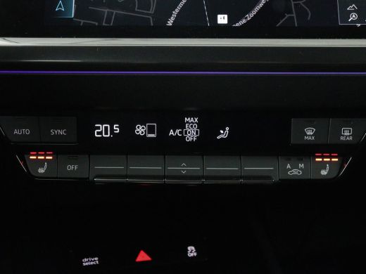 Audi Q4 e-tron | SOH 92,1% | Half leder | Stoelverwarming | Carplay | Adaptive cruise | Climate control | Camera... ActivLease financial lease