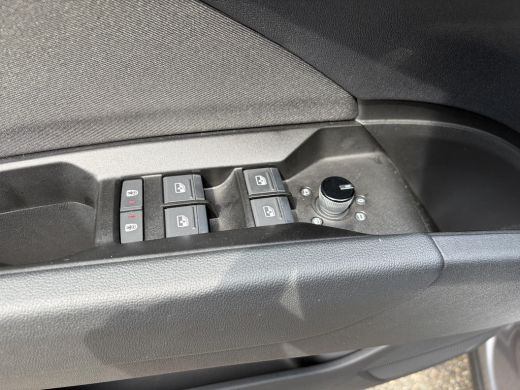 Audi Q4 Sportback e-tron 45 S Edition 82 kWh SOH 96% | S-Exterieur | ADAPT. CRUISE CONTROL | STOELVERWARMING | ELEK. ACHTE... ActivLease financial lease