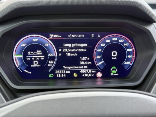 Audi Q4 Sportback e-tron 45 S Edition 82 kWh VAN: 44.900,- VOOR: 40.877,- UW HERFSTVOORDEEL: 4.023,- SOH 96% | S-Exterieur... ActivLease financial lease