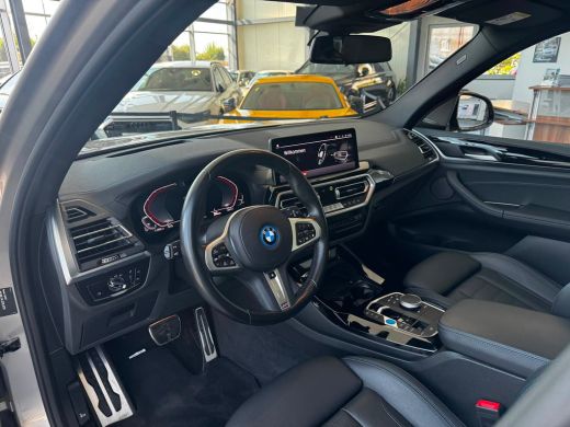 BMW iX3 M-SPORT 80 kWh (210kW/286pk) ** LASER, LEDER, PANO, TREKH, H&K SOUND, 20-inch LMV ** 1e EIG - UNF... ActivLease financial lease