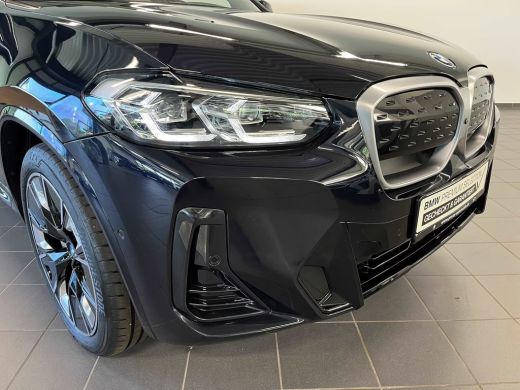 BMW iX3 M-SPORT 80 kWh (210kW/286pk) ** LED, LEDER, PANO, TREKH, H&K SOUND, 20-inch LMV ** 1e EIG - UNFAL... ActivLease financial lease