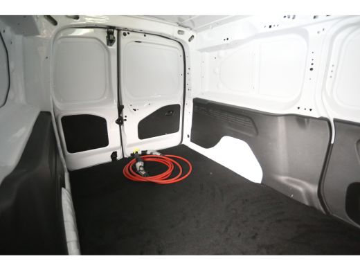 Fiat Dobl&ograve; Elektrisch 50 kWh L2 | Snelladen | SOH 94% | Airco | Cruise | Parkeersens. ActivLease financial lease