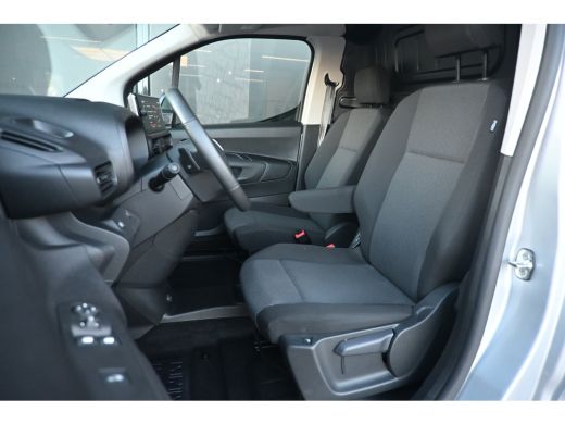 Fiat E-Dobl&ograve; 136 L1 50 kWh Tot 8 Jaar Garantie! | Betimmering | Stoelverwarming | Draadloos Apple Carplay + An... ActivLease financial lease