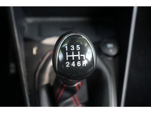 Ford Fiesta 1.0EB Hybrid ST-Line X | NL-AUTO! | 1E EIGENAAR! | PARK SENS | CRUISE | LED | NAVI | CLIMA | DEAL... ActivLease financial lease