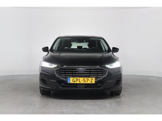 Ford Focus 1.0 EcoBoost Hybrid Titanium | 1e Eigenaar! | Winterpack | Navi | LED | Clima | Parkeersensoren V... ActivLease financial lease