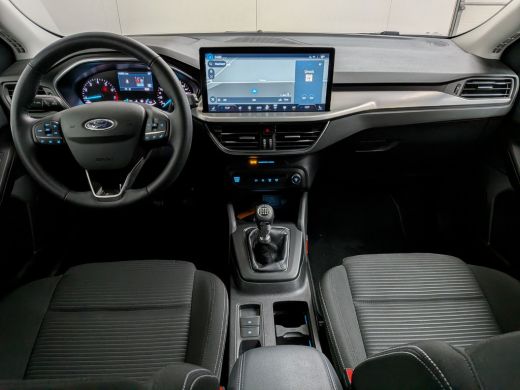 Ford Focus 1.0 EcoBoost Hybrid Titanium | 1e Eigenaar! | Winterpack | Navi | LED | Clima | Parkeersensoren V... ActivLease financial lease