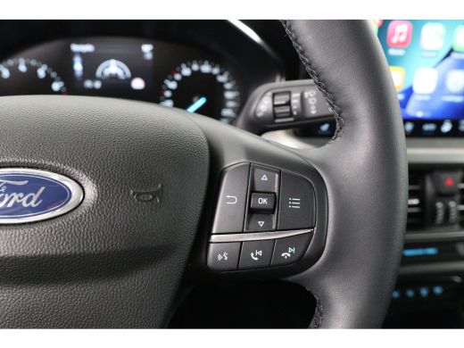 Ford Focus 1.0 EcoBoost Hybrid Titanium | 1e Eigenaar! | Winterpack | Navi | LED | Clima | Parkeersensoren V... ActivLease financial lease