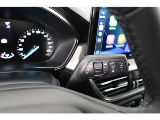 Ford Focus 1.0 EcoBoost Hybrid Titanium | 1e Eigenaar! | Winterpack | Navi | LED | Clima | Parkeersensoren V... ActivLease financial lease