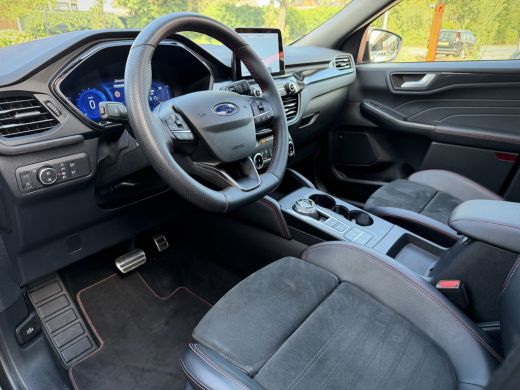 Ford Kuga 2.5 PHEV GRAPHITE TECH ST-LINE BLACK EDITION PANODAK DIGI-DASH APPLE CARPLAY LEDER AIRCO LMV PDC ActivLease financial lease