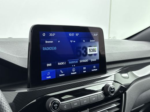 Ford Kuga 2.5 PHEV ST-Line | NL-AUTO! | 1E EIGENAAR! | WINTERPACK | CRUISE | CAMERA | PARK SENS V+A | LED |... ActivLease financial lease