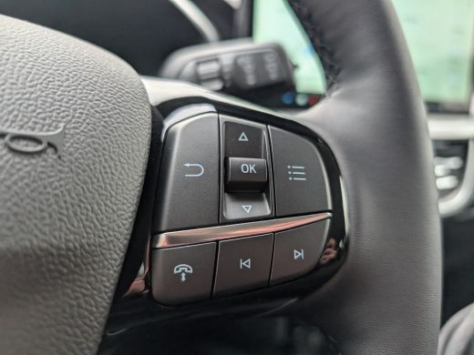 Ford Kuga 2.5 PHEV Titanium | Camera | Carplay | Trekhaak | Keyless | *Direct leverbaar ActivLease financial lease