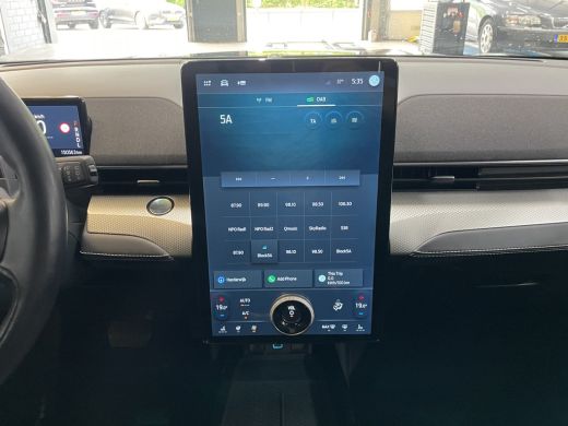 Ford Mustang Mach-E Mach-E Extended RWD 98 kWh | SOH 93% | B&O | Trekhaak | Adapt. Cruise | Leer | Blis | LED | 18'' ActivLease financial lease