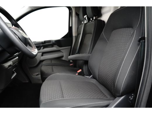 Ford Transit Custom 320 2.0 TDCI L2H1 Trend Black Pack | BPM VRIJ! | Camera | Cruise Control | Navigatie | Apple Carplay ActivLease financial lease