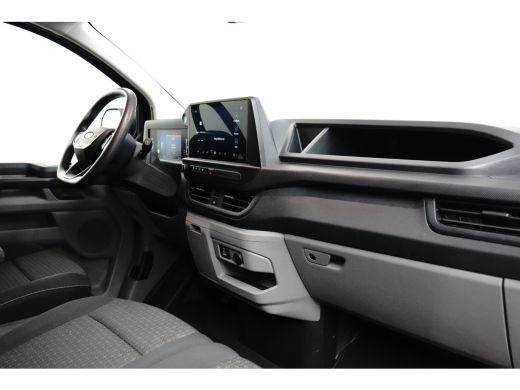 Ford Transit Custom 320 2.0 TDCI L2H1 Trend Black Pack | BPM VRIJ! | Camera | Cruise Control | Navigatie | Apple Carplay ActivLease financial lease