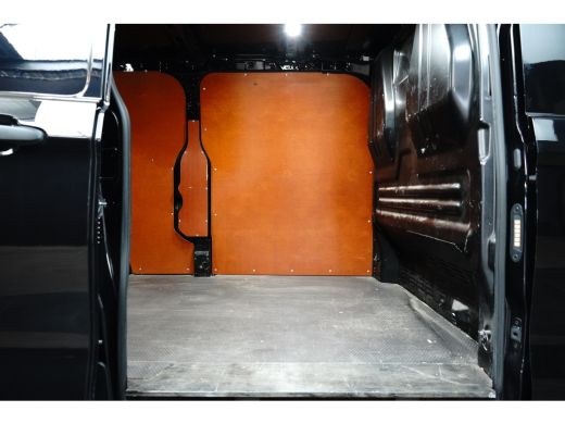 Ford Transit Custom 320 2.0 TDCI L2H1 Trend Black Pack | BPM VRIJ! | Camera | Cruise Control | Navigatie | Apple Carplay ActivLease financial lease