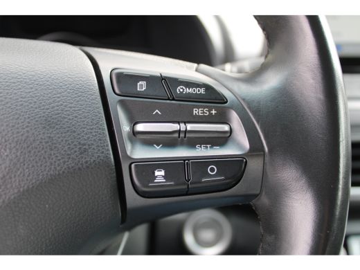 Hyundai Kona EV Fashion 64 kWh | Achteruitrijcamera | Airco (automatisch) | Apple Carplay/Android Auto|telefoo... ActivLease financial lease