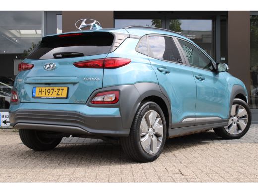 Hyundai Kona EV Fashion 64 kWh | Achteruitrijcamera | Airco (automatisch) | Apple Carplay/Android Auto|telefoo... ActivLease financial lease