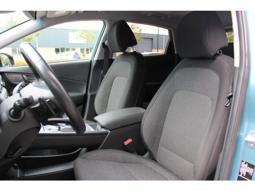 Hyundai Kona EV Fashion 64 kWh | Achteruitrijcamera | Airco (automatisch) | Apple Carplay/Android Auto|telefoo... ActivLease financial lease