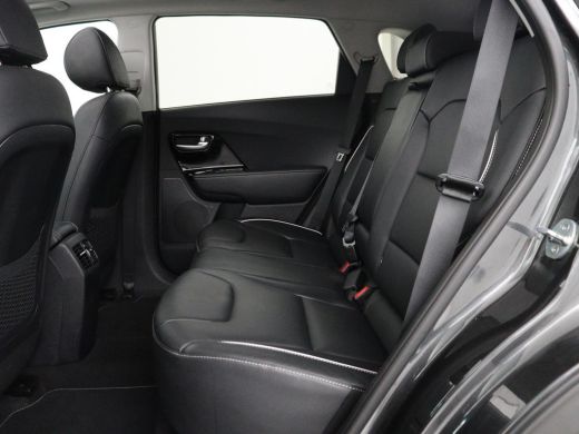 Kia e-Niro | SOH 94,3% | Panoramadak | Memory | Leder | Stuur/stoel verwarming | Stoelventilatie | Dodehoek ... ActivLease financial lease