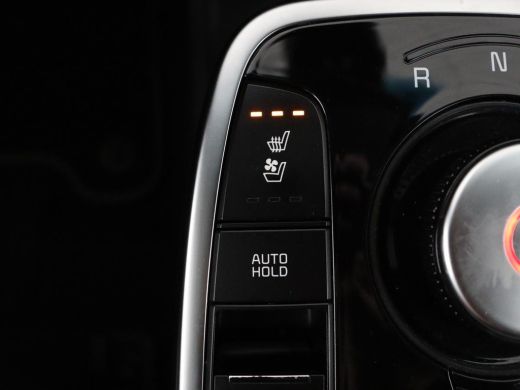 Kia e-Niro | SOH 94,3% | Panoramadak | Memory | Leder | Stuur/stoel verwarming | Stoelventilatie | Dodehoek ... ActivLease financial lease