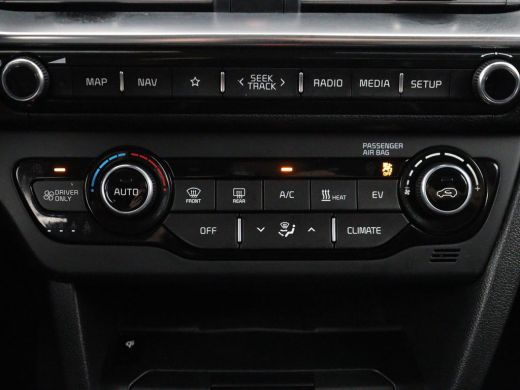 Kia e-Niro | SOH 94,3% | Panoramadak | Memory | Leder | Stuur/stoel verwarming | Stoelventilatie | Dodehoek ... ActivLease financial lease
