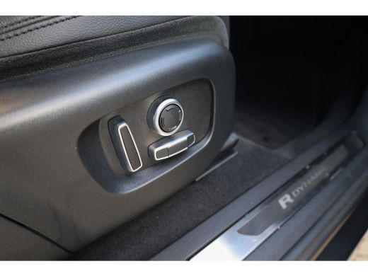 Land Rover Range Rover Evoque 1.5 P300e AWD R-Dynamic SE | BTW | VOL! | PANO | MERIDIAN SURROUND | HUD | MEMORY | DEALER ONDH | ActivLease financial lease