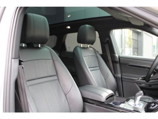 Land Rover Range Rover Evoque 2.0 D180 AWD R-Dynamic S | BTW | DEALER ONDH | PANORAMADAK | KEYLESS | DODE HOEK | CAMERA | ActivLease financial lease