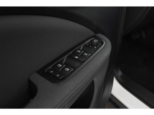 Leapmotor T03 Design 37.3 kWh Camera, Panorama, ActivLease financial lease