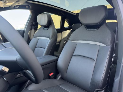 Mazda CX-6e Takumi 78 kWh | Nu met gratis trekhaak! | Stoelverwarming/Verkoeling | Stuurverwarming | 360* Cam... ActivLease financial lease