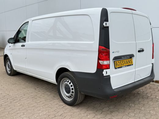 Mercedes-Benz eVito eVito 112 66kWh L2 280km WLTP 96,8% (SOH) Snelladen Climate Control Apple Carplay Stoelverwarming ActivLease financial lease