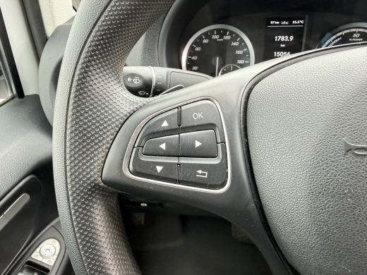 Mercedes-Benz eVito eVito 112 66kWh L2 280km WLTP 96,8% (SOH) Snelladen Climate Control Apple Carplay Stoelverwarming ActivLease financial lease