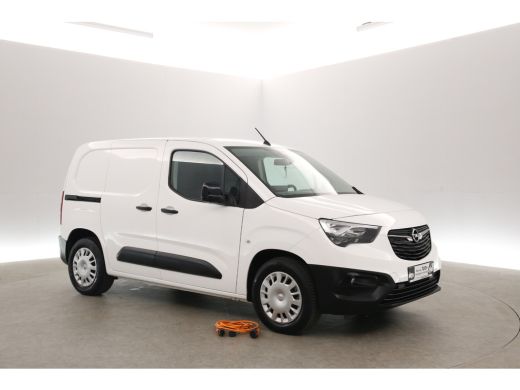 Opel Combo-e 50 kWh | Snelladen | SOH 92% | Airco | Cruise | Camera | Carplay | Parkeersens. ActivLease financial lease