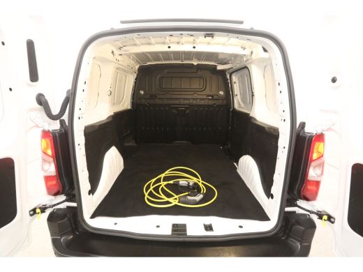 Opel Combo Elektrisch 50 kWh | Snelladen | SOH 92% | Airco | Cruise | Camera | Carplay | Parkeersens. ActivLease financial lease