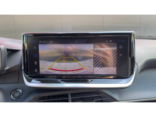 Peugeot 2008 GT | Active Safety Brake met camera en radar (automatisch noodremsysteem) met Distance Alert (waa... ActivLease financial lease
