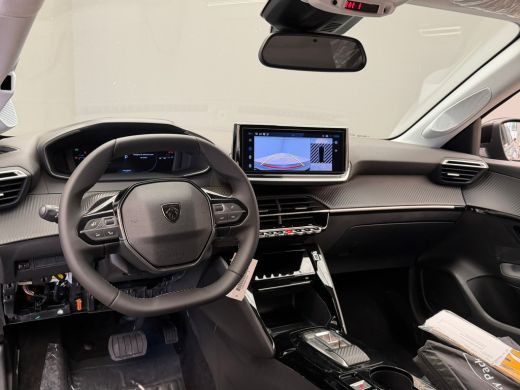 Peugeot 208 Allure | Elektrische parkeerrem | Extra getinte achterste zijruiten en achterruit | Extra getinte... ActivLease financial lease