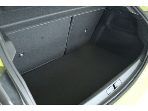 Peugeot 208 Hybrid 110PK Business ''OP AFSPRAAK'' | Cruise Control | Camera | Carplay | Navigatie | Airco | ActivLease financial lease
