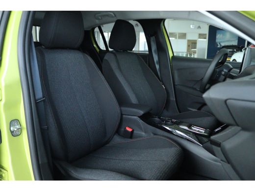 Peugeot 208 Hybrid 110PK Business ''OP AFSPRAAK'' | Cruise Control | Camera | Carplay | Navigatie | Airco | ActivLease financial lease