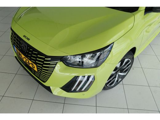 Peugeot 208 Hybrid 110PK Business ''OP AFSPRAAK'' | Cruise Control | Camera | Carplay | Navigatie | Airco | ActivLease financial lease