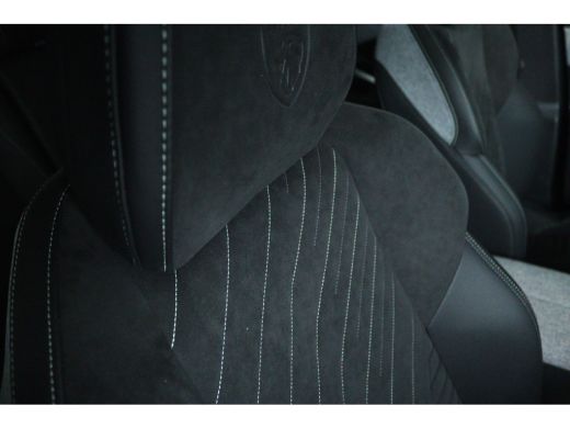Peugeot 3008 1.6 plug-in Hybrid 195 GT | Adapt. Cruise | Schuifdak | Massage | 360 Camera | Alcantara | Elektr... ActivLease financial lease