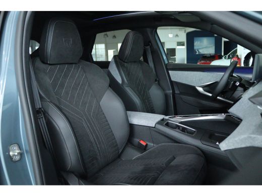 Peugeot 3008 1.6 plug-in Hybrid 195 GT | Adapt. Cruise | Schuifdak | Massage | 360 Camera | Alcantara | Elektr... ActivLease financial lease
