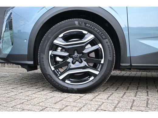 Peugeot 5008 1.6 Plug-in Hybrid 195 Allure 7p Tot 8 Jaar Garantie! | AGR-Comfortstoel | 7,4kW Lader | Adaptive... ActivLease financial lease