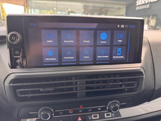 Peugeot e-Expert EV L3 75 kWh &euro;14.740 korting!! | 16" stalen velgen | Elektrisch bedienbare en verwarmbare buitens... ActivLease financial lease